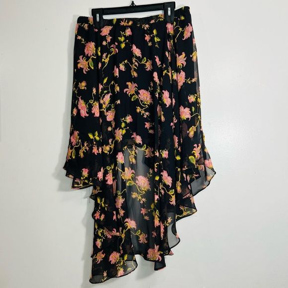 BOGO High Low Flower Skirt - Picture 2 of 3